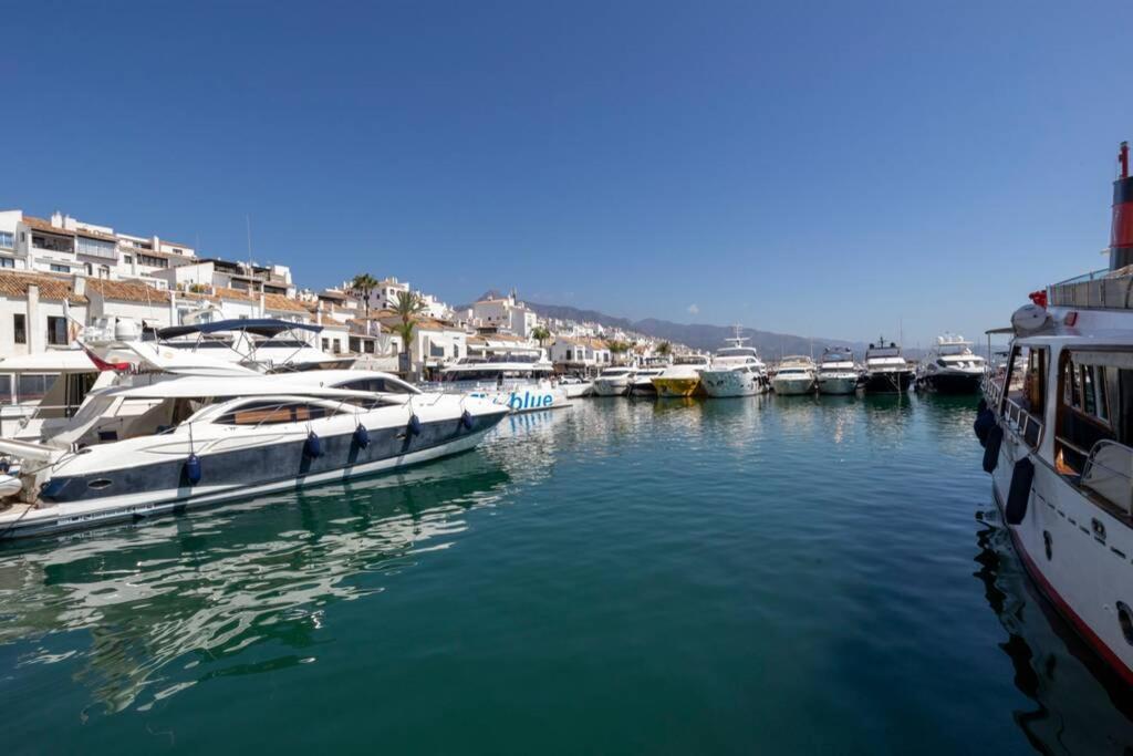 Puerto Banus Second Line, Luxury Apartement Marbella Exterior photo