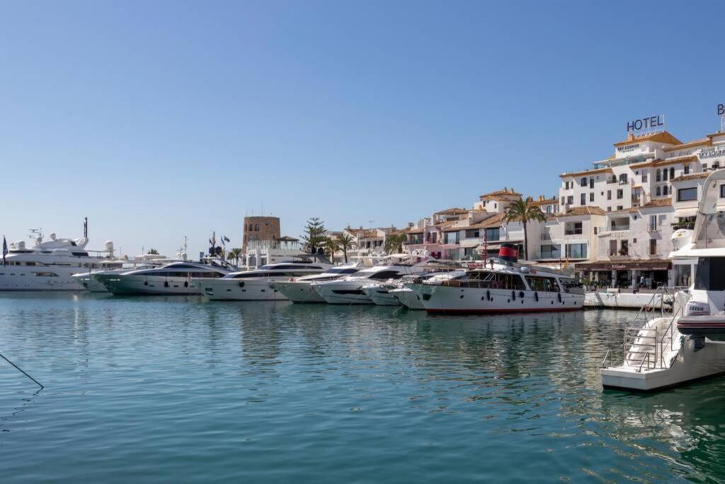 Puerto Banus Second Line, Luxury Apartement Marbella Exterior photo